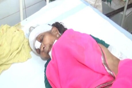 नारायणपुर में ग्रामीणों को झाराघाटी में तारागांव से नारायणपुर के साप्ताहिक बाजार लेकर जा रही मेटाडोर पलटने से उसमें सवार 20 लोग घायल हो गए.