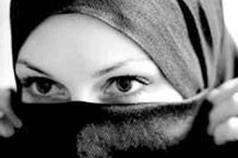 बेडरुम में ऐसा क्या हुआ, गांव की मुस्लिम महिला ने मांगा तलाक