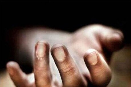 डोली की जगह उठेगी अर्थी, शादी के 26 दिन पहले युवती ने दुनिया को कहा अलविदा डोली की जगह उठेगी अर्थी, शादी के 26 दिन पहले युवती ने दुनिया को कहा अलविदा