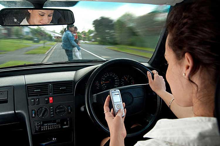 अगर सीख रहे हैं ड्राइविंग तो जरूर ...