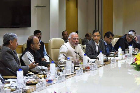 नीति आयोग के साथ पीएम मोदी ने की बैठक, बजट पहले पेश करने का बताया फायदा नीति आयोग के साथ पीएम मोदी ने की बैठक, बजट पहले पेश करने का बताया फायदा