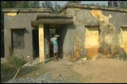 भभुआ प्राथमिक स्वास्थ्य केंद्र (etv pic) भभुआ प्राथमिक स्वास्थ्य केंद्र (etv pic)