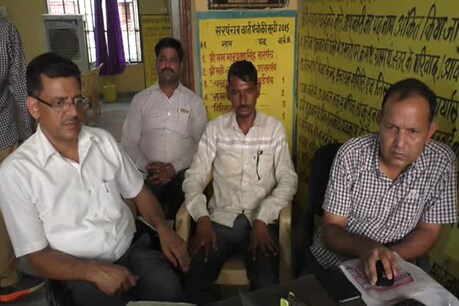 बारां में एसीबी के हत्थे चढ़ा ग्राम सेवक, 23 हजार रुपए की रिश्वत लेते गिरफ्तार बारां में एसीबी के हत्थे चढ़ा ग्राम सेवक, 23 हजार रुपए की रिश्वत लेते गिरफ्तार