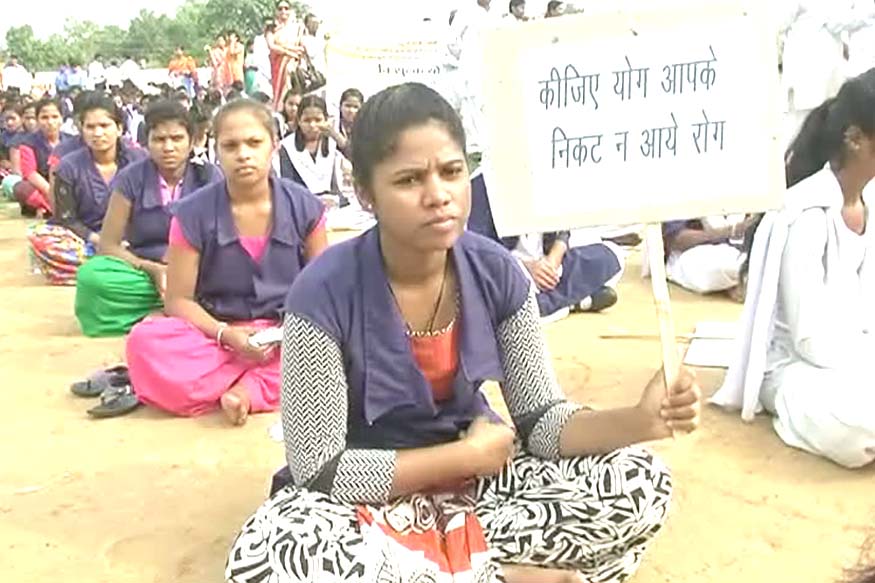 'अंतरराष्ट्रीय योग दिवस' के मौके पर जगदलपुर में निकाली गई सद्भावना रैली