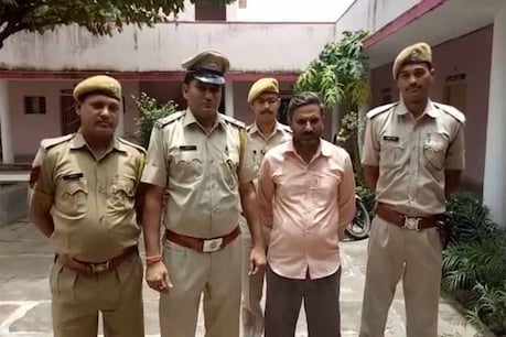 बारां में 280 क्विंटल गेहूं के गबन का आरोपी राशन डीलर पहुंचा हवालात बारां में 280 क्विंटल गेहूं के गबन का आरोपी राशन डीलर पहुंचा हवालात