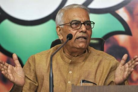 यशवंत सिन्हा का पलटवार, 'जेटली नहीं है चुने हुए नेता' यशवंत सिन्हा का पलटवार, 'जेटली नहीं है चुने हुए नेता'