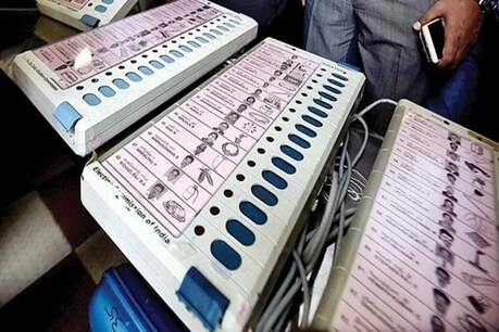 निर्वाचन आयोग के निशा-निर्देशों के अनुसार जिन मामलों में जिला/राज्य स्तरीय समितियों या भारत निर्वाचन आयोग द्वारा पेड समाचार के मामले पर निर्णय लिया जाएगा, उन मामलों को संबंधित मीडिया पर आगामी कार्रवाई के लिए भारतीय प्रेस परिषद् को भेजा जाएगा.