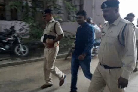 आरोप है कि इस मामले में खेरू की भूमिका सदस्य जगदीश को अपहरण करने में थी.