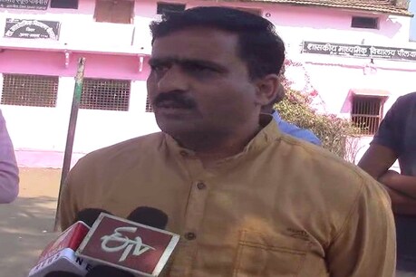 सरकारी स्कूलों तक पहुंचा राष्ट्र गीत वंदे मातरम् का मुद्दा सरकारी स्कूलों तक पहुंचा राष्ट्र गीत वंदे मातरम् का मुद्दा