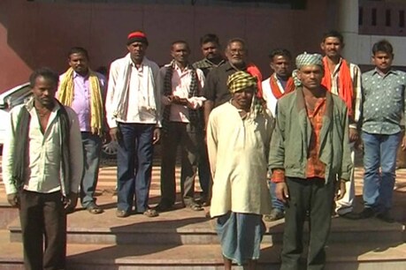 मांगों को लेकर कलेक्टोरेट पहुंचे किसान.