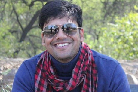 आईएएस अफसर दीपल कुमार सक्सेना की फाइल फोटो.