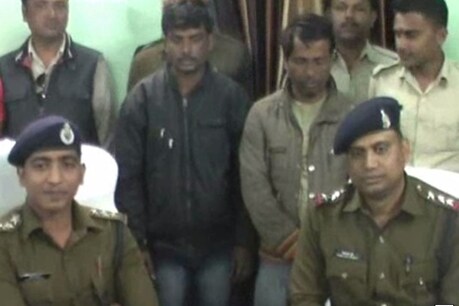 सोने-चांदी के जेवरात और नकदी समेत 85 हजार रुपए के साथ दो आरोपी गिरफ्तार