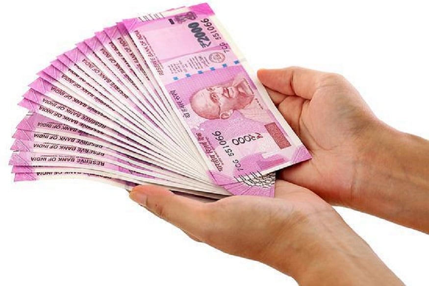  खाने का बिज़नेस एक ऐसा बिज़नेस है, जिसमें कम लागत में भी अच्छी कमाई होती है. आज के समय में खाने-पीने की चीजों में कई तरह केे इनोवेशन हो रहेे हैं. खाने की वैरायटी भी लगातार बढ़ रही हैं. आज हम आपको बता रहे हैं एक ऐसे फूड बिज़नेस के बारे में जो खाना बनाने का नहीं है, लेकिन फिर भी इस बिज़नेस में आपको होगी अच्छी कमाई. आगे जानें इस बिज़नेस से जुड़ी सारी बातें:
