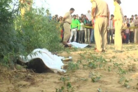 बहनों के शव की फोटो.