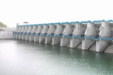 स्टॉपडैम निर्माण में लापरवाही, मजदूरी को समय पर नहीं हो रहा भुगतान स्टॉपडैम निर्माण में लापरवाही, मजदूरी को समय पर नहीं हो रहा भुगतान