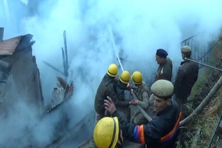 आग की तीव्रता इतनी अधिक थी कि स्टेट हाइवे 91 का ट्रैफिक भी आंशिक रुप से बाधित हो गया यानी जो लोग जहां थे वहीं खड़े रह गए