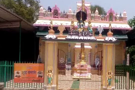 चक्रधरपुर के भगवान बालाजी मंदिर में पांच दिवसीय 35वां वार्षिकोत्सव 7 से 11 मई तक चलेगा
