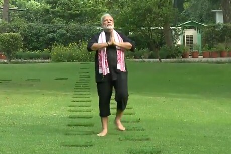 पीएम मोदी के टि्वटर हैंडल पर अपलोड वीडियो का स्क्रीनशॉट