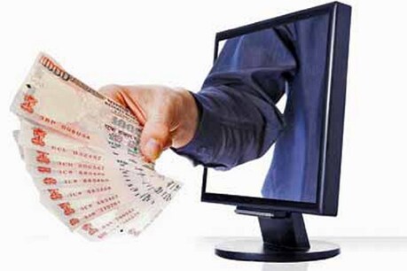In Hyderabad, a fake job consultancy racket was exposed which used the trick of tricking the unemployed to get jobs in big and well-known companies.  This gang also took out a new trick of cheating and also thwarted the merchants through Prank Paytm.
