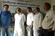 छत्तीसगढ़ सरकार के खिलाफ ठेकेदारों ने खोला मोर्चा, निर्माण कार्य करेंगे बंद