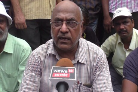 धनबाद - कतरास विकास मंच रेल आंदोलनकारी प्रमुख नीतीश ठक्कर की गिरफ्तारी का विरोध