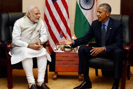 बराक ओबामा के साथ पीएम नरेंद्र मोदी (फाइल फोटो)
