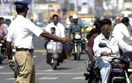 सरायकेला में हैवी ट्रैफिक से मिलेगी निजात, जल्द खुलेगा यातायात थाना सरायकेला में हैवी ट्रैफिक से मिलेगी निजात, जल्द खुलेगा यातायात थाना
