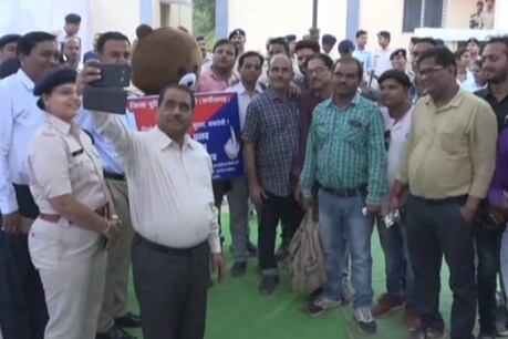 मुंगेली में मेस्कॉट लॉंच किया गया.