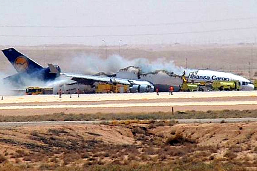  6. सऊदिया एयरलाइंस की इस फ्लाइट 163 में आग लग गई थी. 19 अगस्त, 1980 को यह दुर्घटना हुई थी. इस हादसे में 287 यात्रियों सहित 301 लोग मारे गए थे.