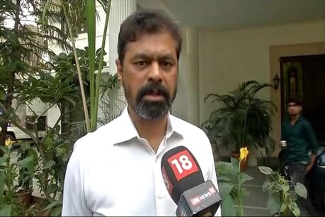TDP सांसद सीएम रमेश के घर और दफ्तर पर आयकर विभाग छापा TDP सांसद सीएम रमेश के घर और दफ्तर पर आयकर विभाग छापा