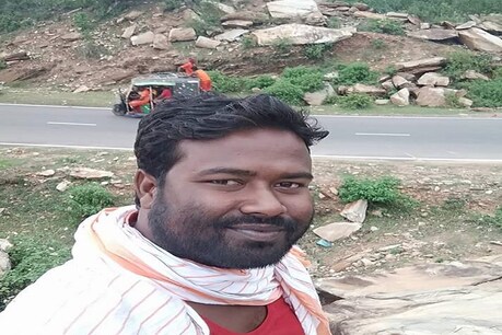 कटिहार में जिला परिषद के बेटे की गोली मारकर हत्या कटिहार में जिला परिषद के बेटे की गोली मारकर हत्या