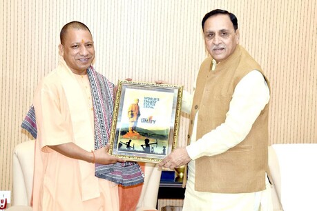 विजय रूपाणी बोले- उत्तर भारतीयों पर हमले में कांग्रेस का हाथ, 50 से ज्यादा कार्यकर्ता गिरफ्तार विजय रूपाणी बोले- उत्तर भारतीयों पर हमले में कांग्रेस का हाथ, 50 से ज्यादा कार्यकर्ता गिरफ्तार