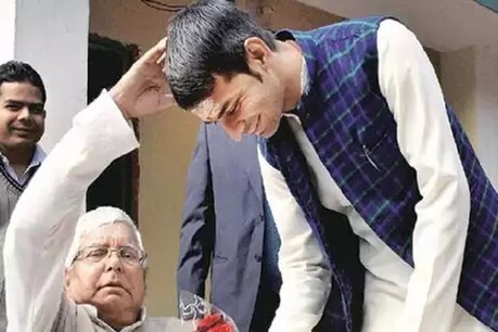 लालू की बढ़ी ब्लड शुगर,तेजप्रताप के तलाक लेने के फैसले के बाद बिगड़ी थी तबीयत लालू की बढ़ी ब्लड शुगर,तेजप्रताप के तलाक लेने के फैसले के बाद बिगड़ी थी तबीयत