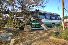 HRTC की बस पेड़ से टकराई, महिला की मौत, 3 घायल