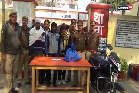 गोकशों से पुलिस की मुठभेड़ में 4 गिरफ्तार, तमंचा और कारतूस बरामद गोकशों से पुलिस की मुठभेड़ में 4 गिरफ्तार, तमंचा और कारतूस बरामद