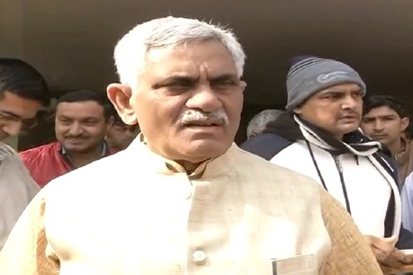 जाट आरक्षण आंदोलन में हुई हिंसा में शामिल रहे हुड्डा के नजदीकी: मनीष ग्रोवर जाट आरक्षण आंदोलन में हुई हिंसा में शामिल रहे हुड्डा के नजदीकी: मनीष ग्रोवर
