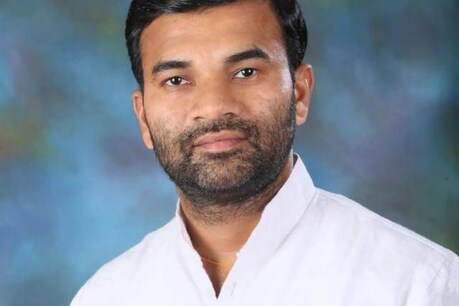 नेता राजू आर्य