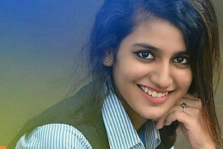 फैन्स के कहने पर 200 बार आंख मार चुकी हैं प्रिया प्रकाश वर्रियर फैन्स के कहने पर 200 बार आंख मार चुकी हैं प्रिया प्रकाश वर्रियर