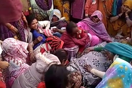 शाहजहांपुर: पुलिस की पिटाई से मौत के बाद मचा बवाल, हाईवे पर पथराव शाहजहांपुर: पुलिस की पिटाई से मौत के बाद मचा बवाल, हाईवे पर पथराव