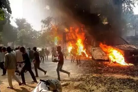 बुलंदशहर हिंसा: आरोपी सतीश को HC से नहीं मिली राहत, एक सप्ताह में सरेंडर करने के निर्देश बुलंदशहर हिंसा: आरोपी सतीश को HC से नहीं मिली राहत, एक सप्ताह में सरेंडर करने के निर्देश