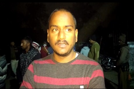 नकाबपोश बदमाशों ने व्यापारी पर किए 10 राउंड फायर, बाल-बाल बची जान नकाबपोश बदमाशों ने व्यापारी पर किए 10 राउंड फायर, बाल-बाल बची जान