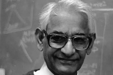 हरगोविंद खुराना भारत के जाने माने बॉयोलॉजिस्ट थे. उन्होंने भारत में पर्याप्त रिसर्च सुविधाएं नहीं मिलने की वजह से 60 के दशक में ब्रिटेन का रुख किया. बाद में उन्हें उनकी जीन साइंस की अपनी खोज के कारण नोबेल पुरस्कार भी हासिल हुआ.
