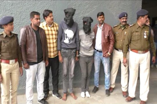 पुलिस द्व्रा गिरफ्तार लूट के आरोपी