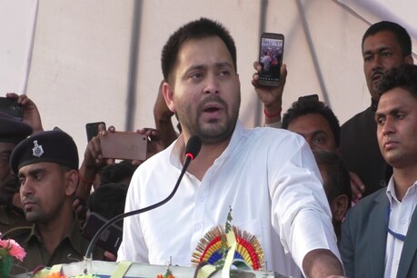नालंदा में तेजस्वी यादव