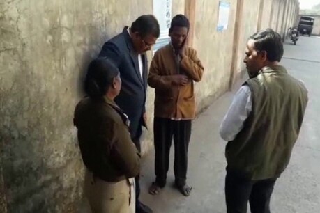 नवोदय विद्यालय के छात्र ने फांसी लगाकर जान दी, सुबह स्कूल असेंबली को किया था संबोधित नवोदय विद्यालय के छात्र ने फांसी लगाकर जान दी, सुबह स्कूल असेंबली को किया था संबोधित