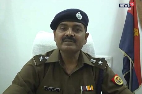 आर्थिक तंगी से जूझ रहे बंदी रक्षक ने फांसी लगाकर की आत्महत्या आर्थिक तंगी से जूझ रहे बंदी रक्षक ने फांसी लगाकर की आत्महत्या