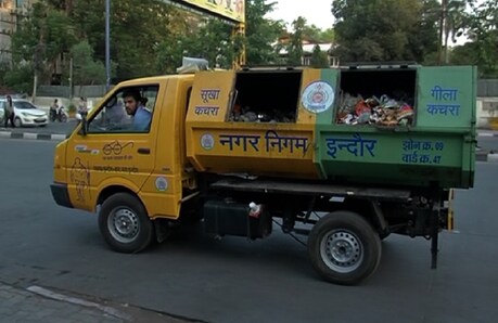 सफाई कर्मियों को बोनस