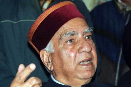 शांता कुमार दो बार हिमाचल के सीएम रहे हैं.