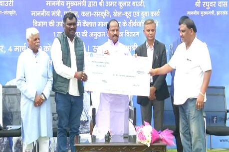सरकारी खजाने का पैसा आम आदमी का ही है- सीएम रघुवर दास