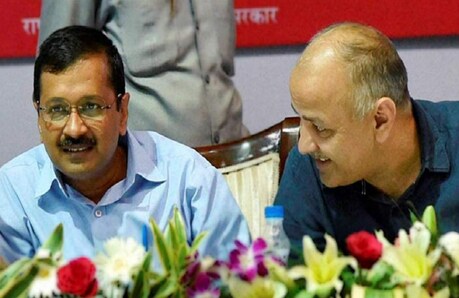 CM केजरीवाल और डिप्टी CM सिसोदिया के खिलाफ गैर जमानती वारंट CM केजरीवाल और डिप्टी CM सिसोदिया के खिलाफ गैर जमानती वारंट